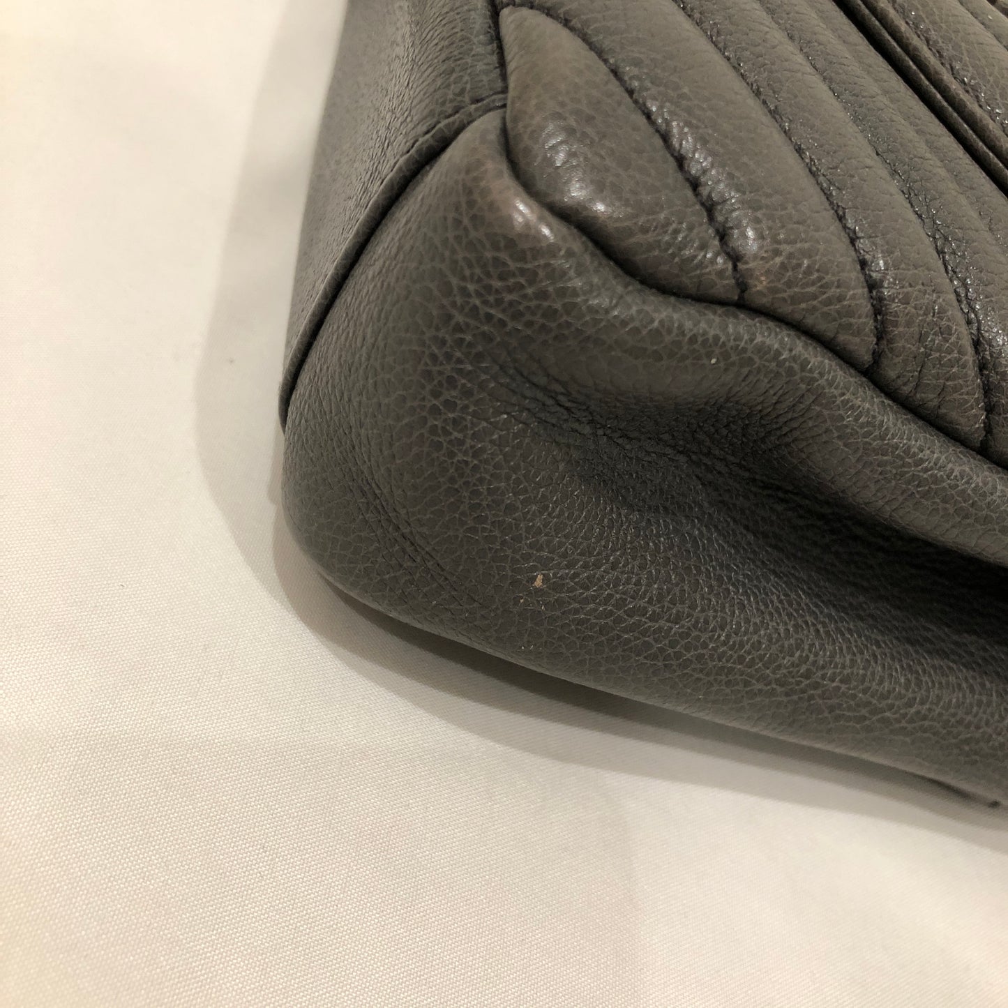 Gucci Black Gutchishima Leather Key Holder Sku# 66822