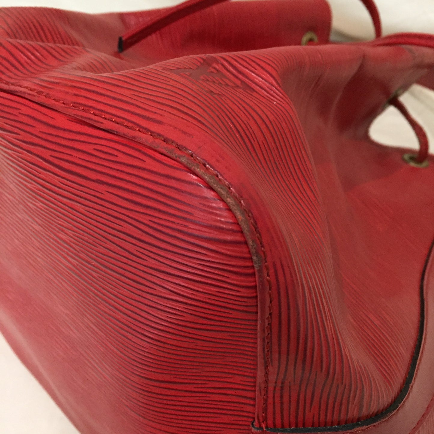 Louis Vuitton Red Epi Petit Noe Shoulder Bag Sku# 72037