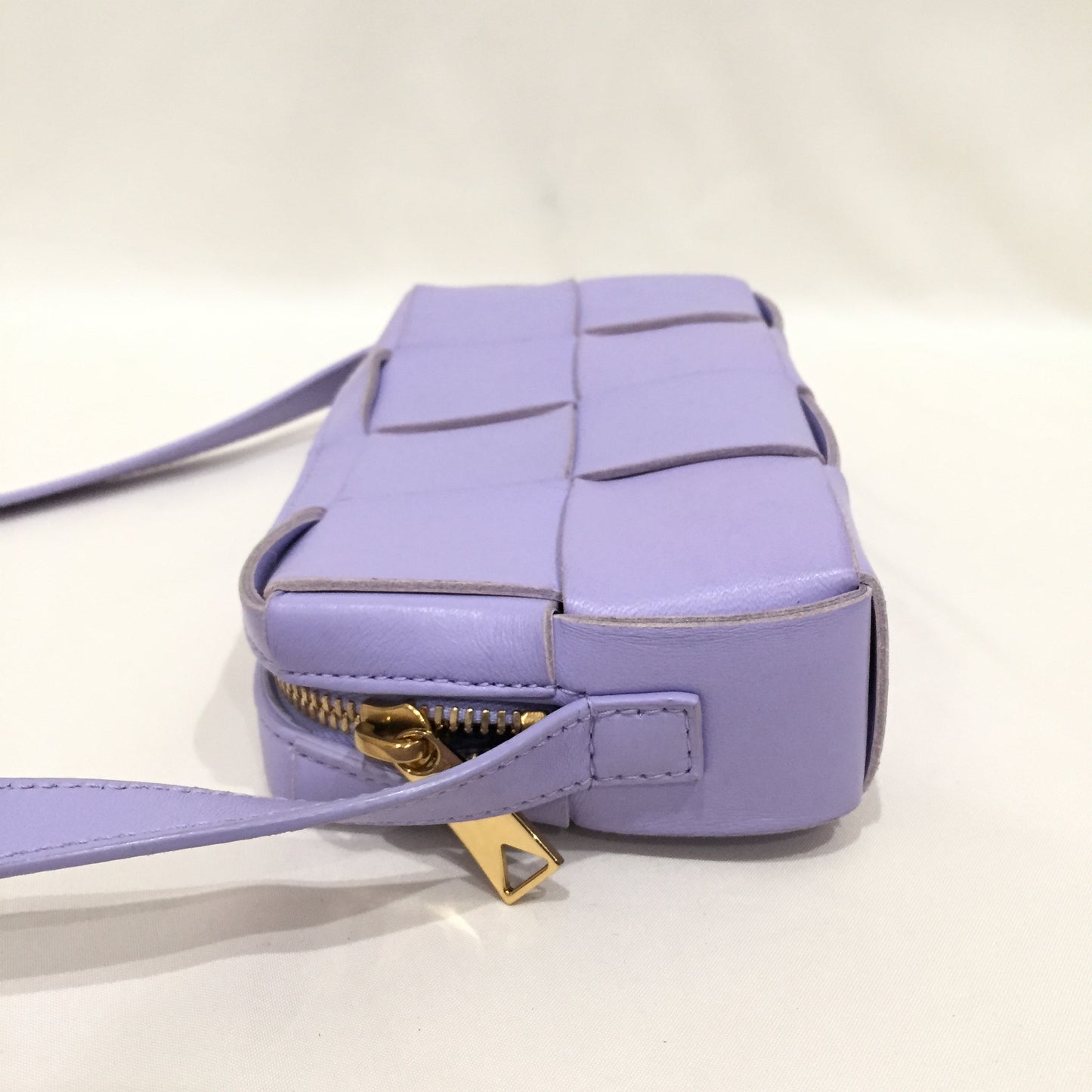 Bottega Veneta Purple Leather Padded Zippy Crossbody Bag Sku# 81377