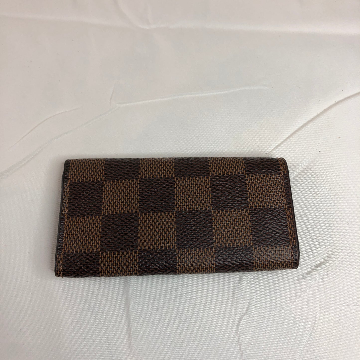 Louis Vuitton Damier Coated Canvas 4 Ring Key Case (A.O) Sku# 79400