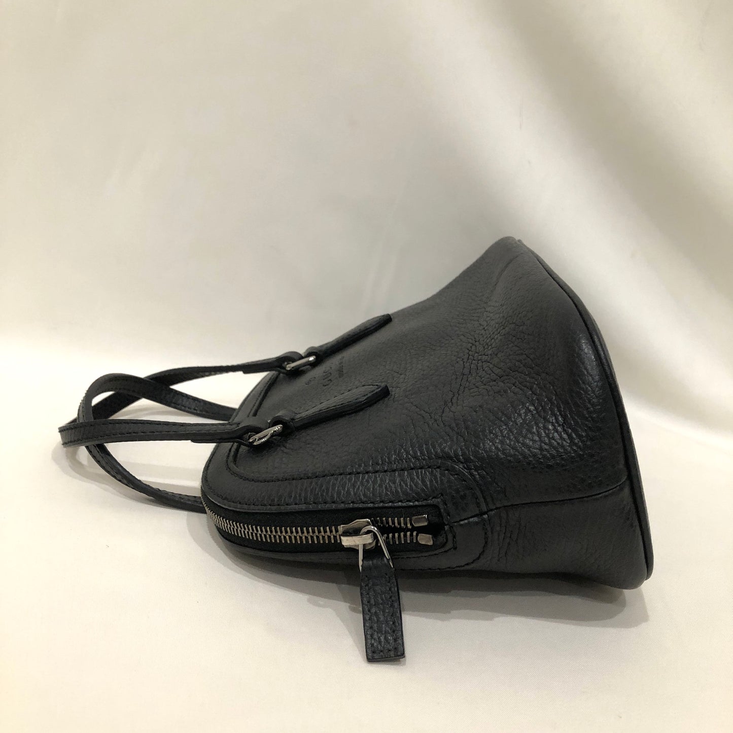 Gucci Black Leather Dome 2-ways Crossbody Bag Sku# 82775