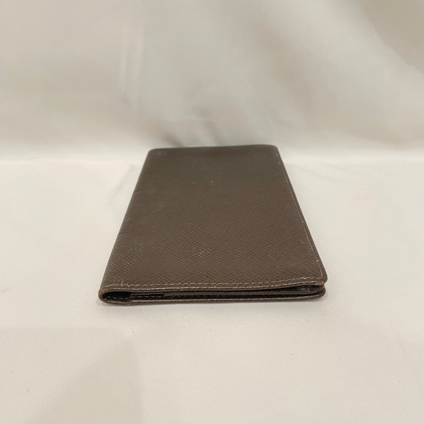 Louis Vuitton Brown Taiga Long Wallet Sku# 80186