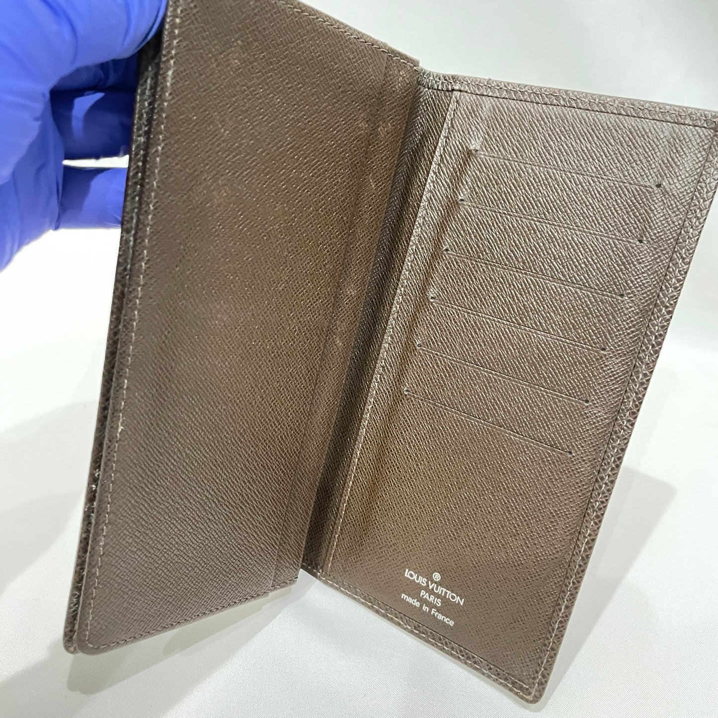 Louis Vuitton Brown Taiga Long Wallet Sku# 80186