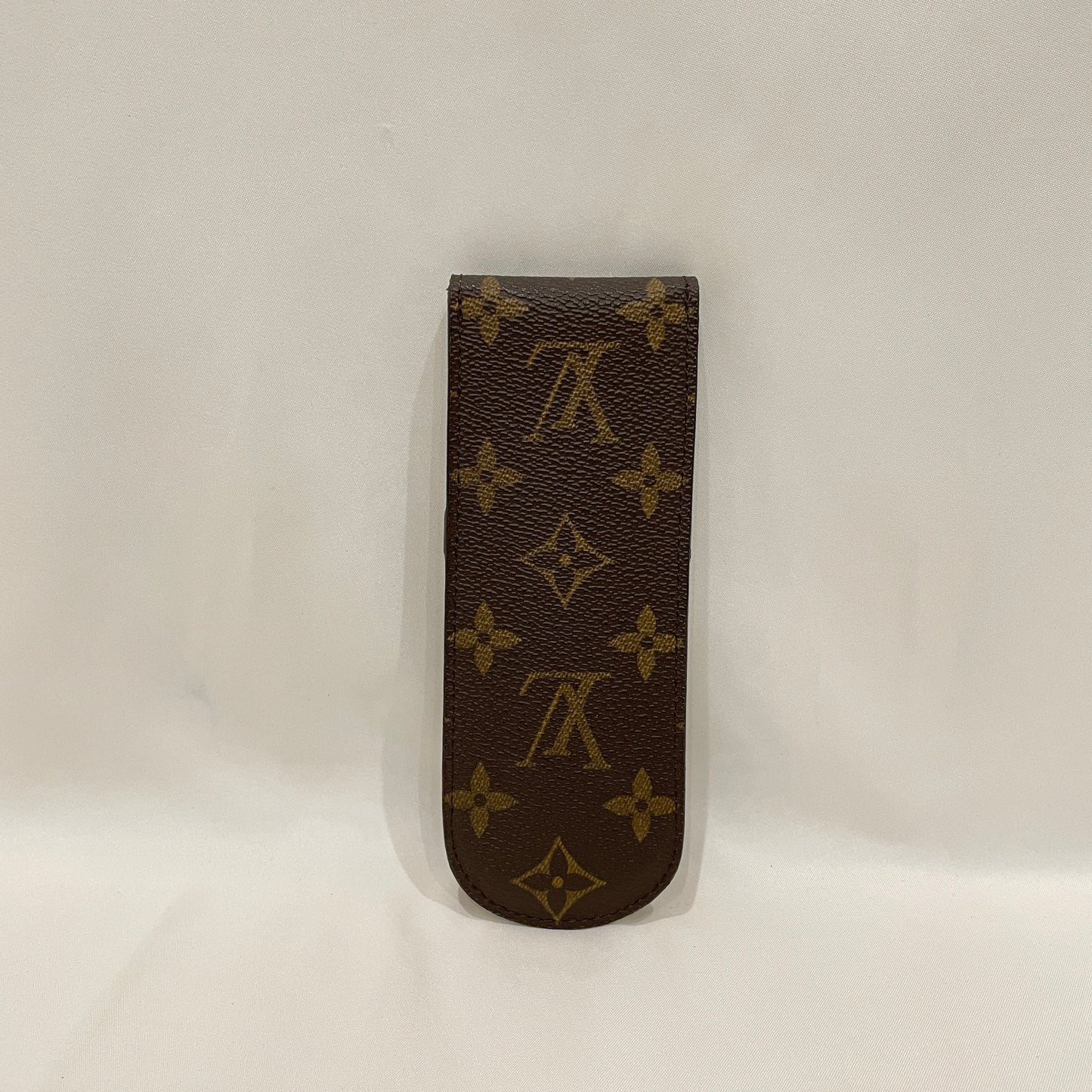 Louis Vuitton Monogram Coated Canvas Etui Stylo Sunglasses Case Sku# 80183