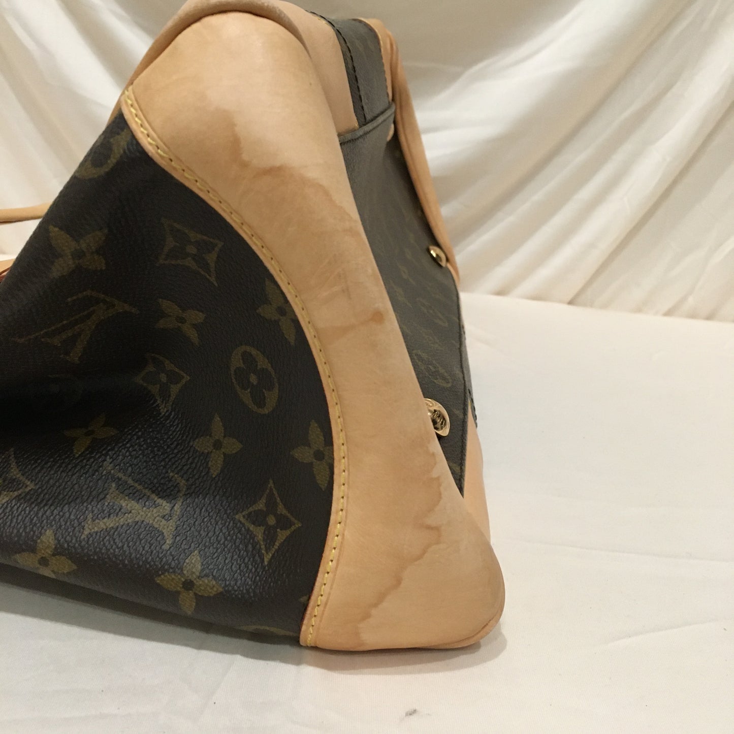 Louis Vuitton Monogram Coated Canvas Beverly GM Shoulder Bag Sku# 71896L