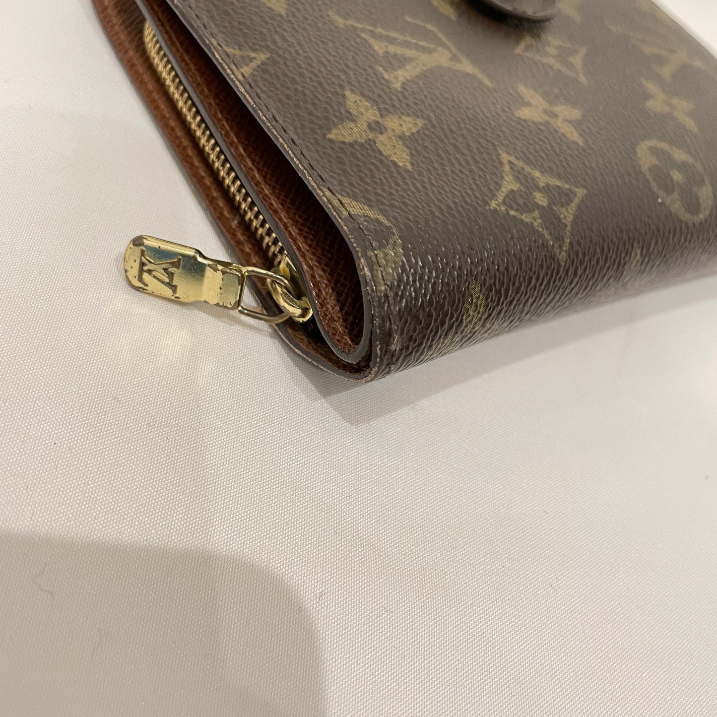 Louis Vuitton Monogram Coated Canvas Porte Papier Zip Wallet Sku# 80358