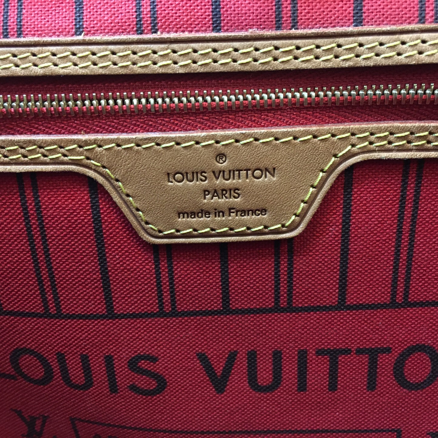 Louis Vuitton Monogram Coated Canvas Neverfull MM Shoulder Bag Sku# 68191