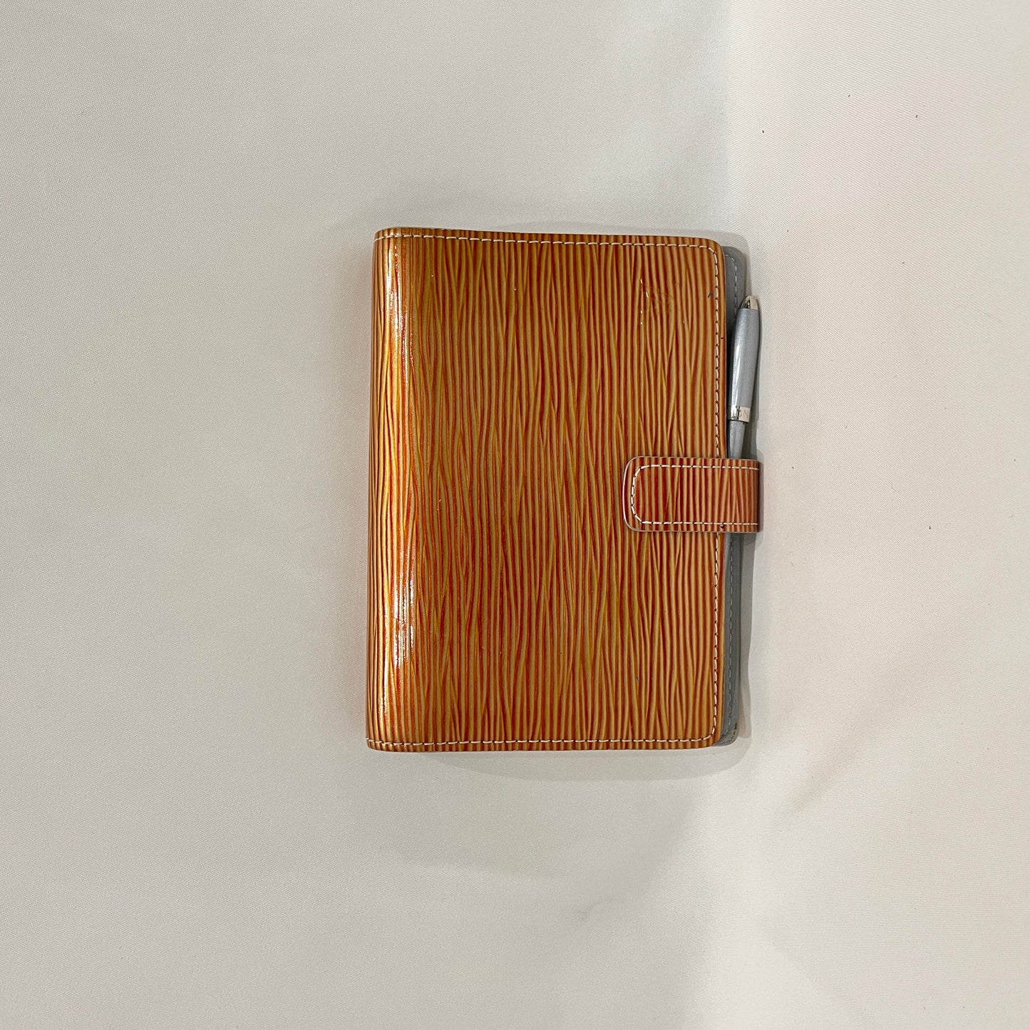 Louis Vuitton Orange Epi Enamel Agenda PM with Pen Sku# 80384