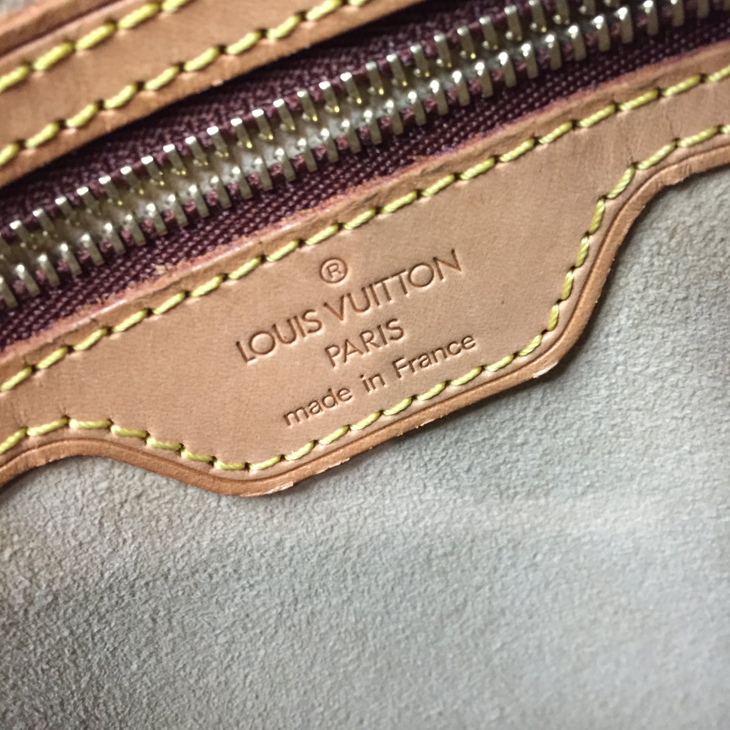 Louis Vuitton Monogram Coated Canvas Looping MM Shoulder Bag Sku# 71153
