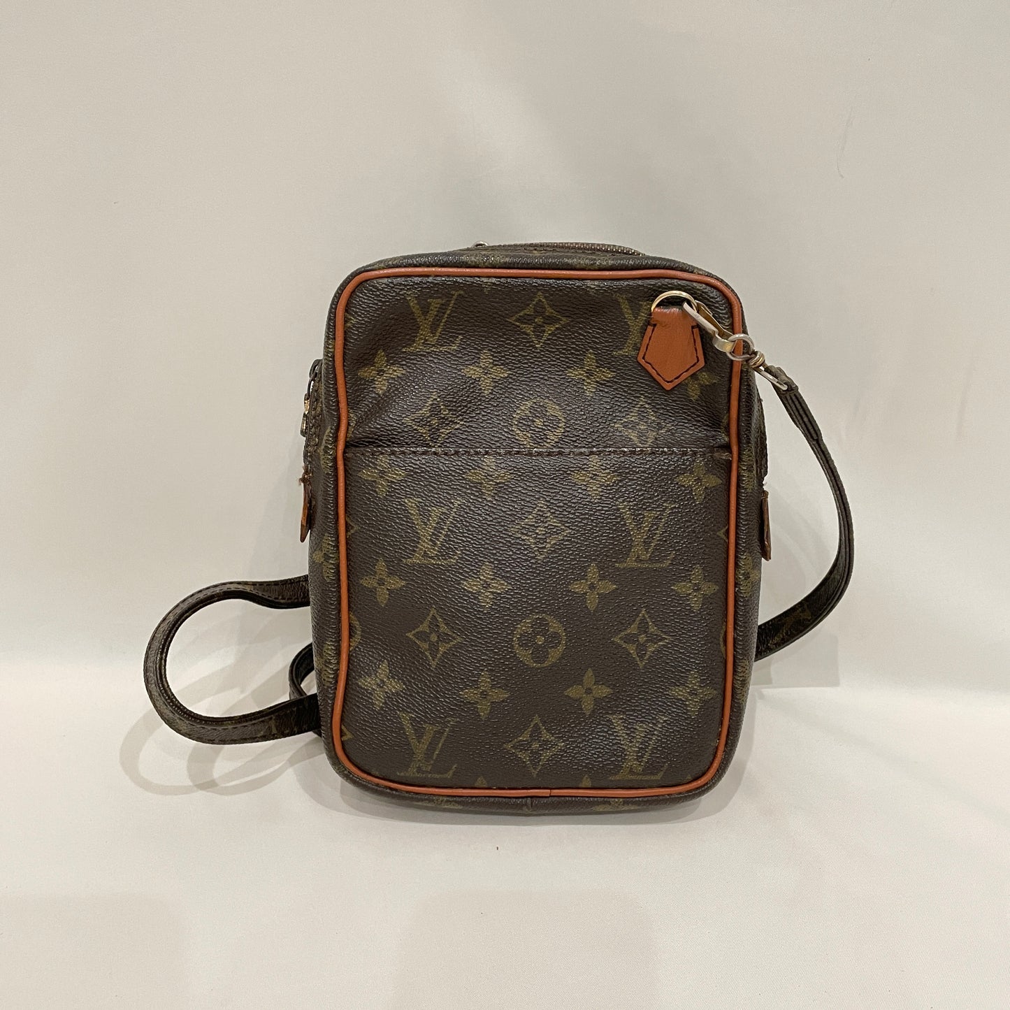 Louis Vuitton Monogram Canvas Vintage Danube Crossbody Bag Sku# 80354