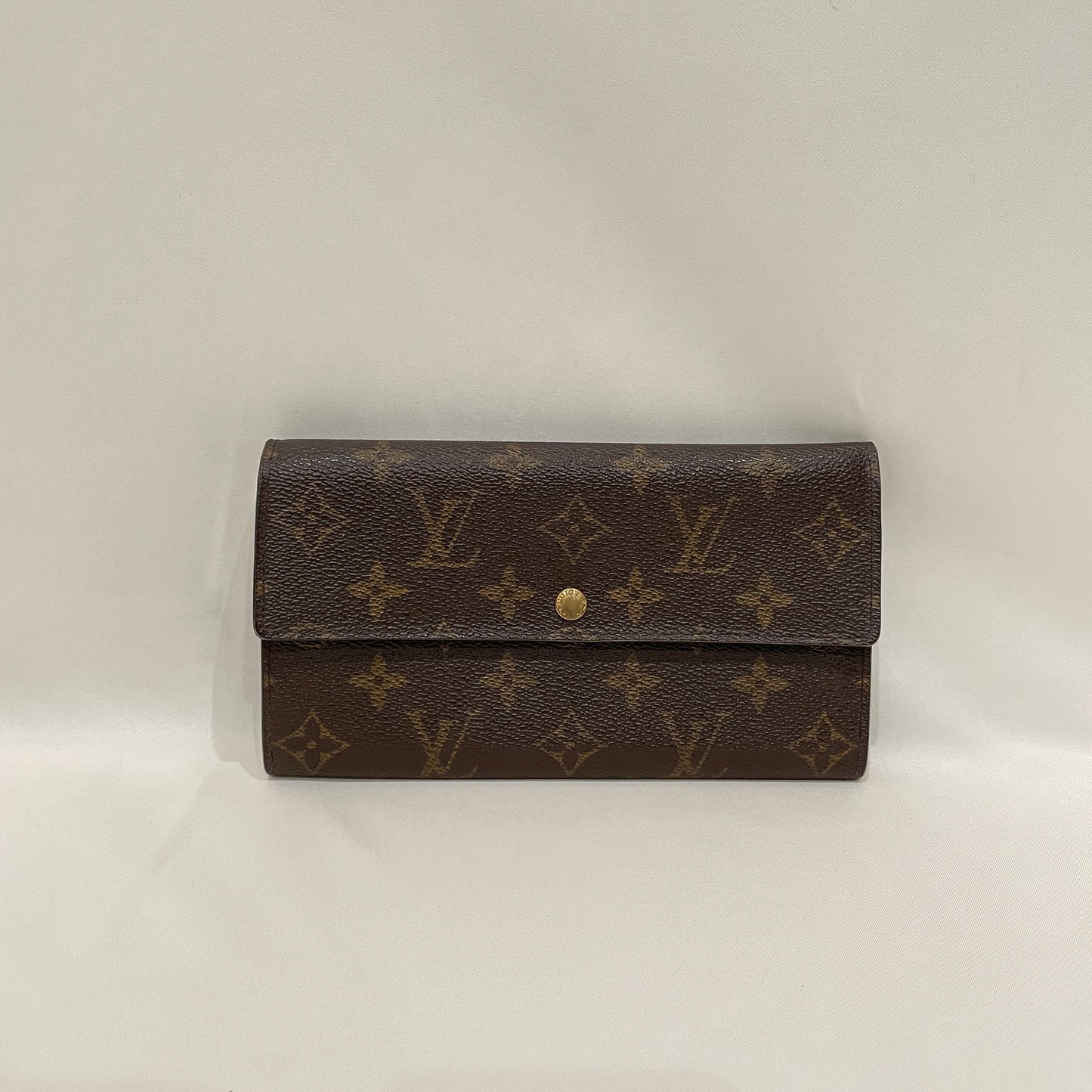 Louis Vuitton Monogram Canvas Sarah Wallet Sku# 80490