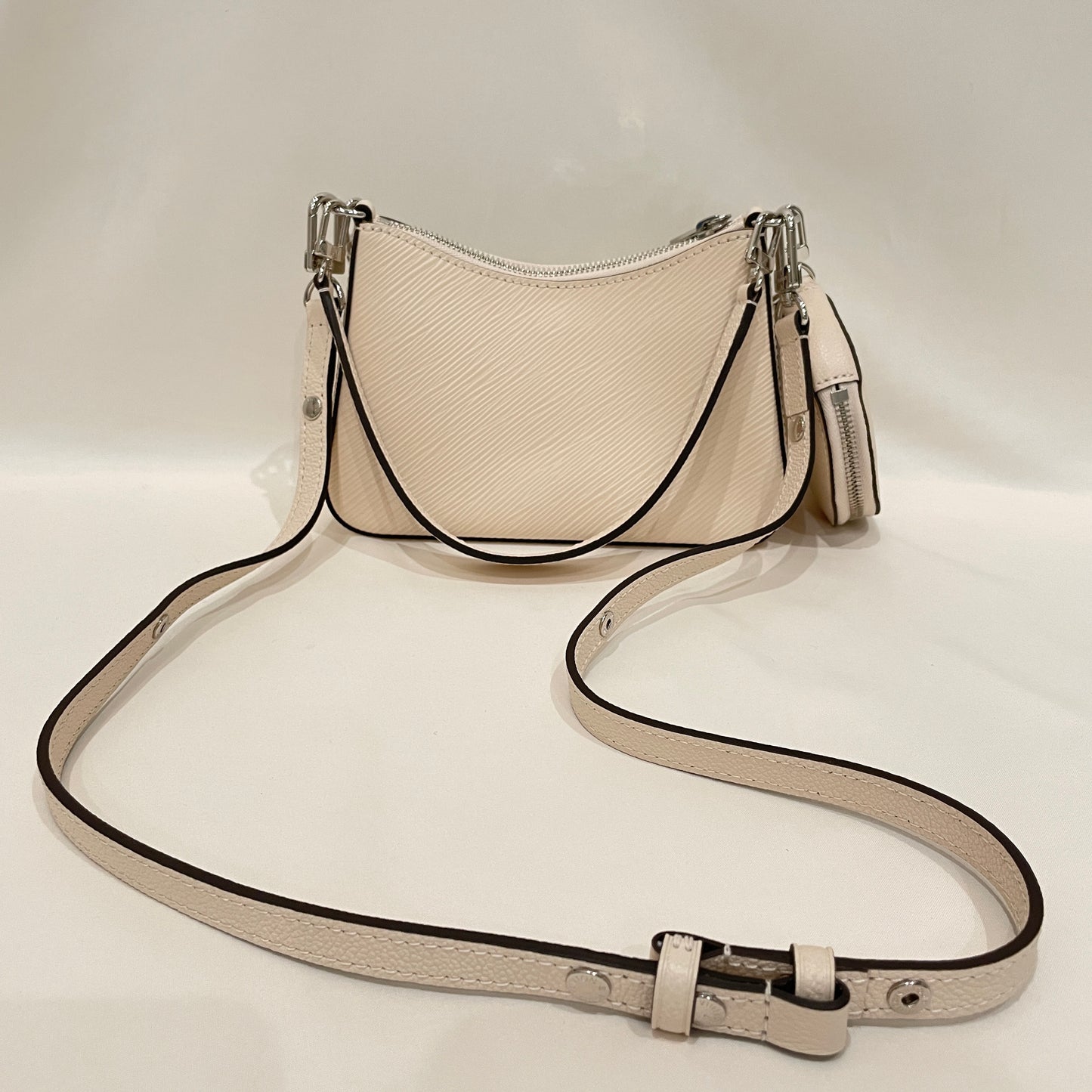 Louis Vuitton Cream Epi Leather Marelle Shoulder Bag Sku# 80519