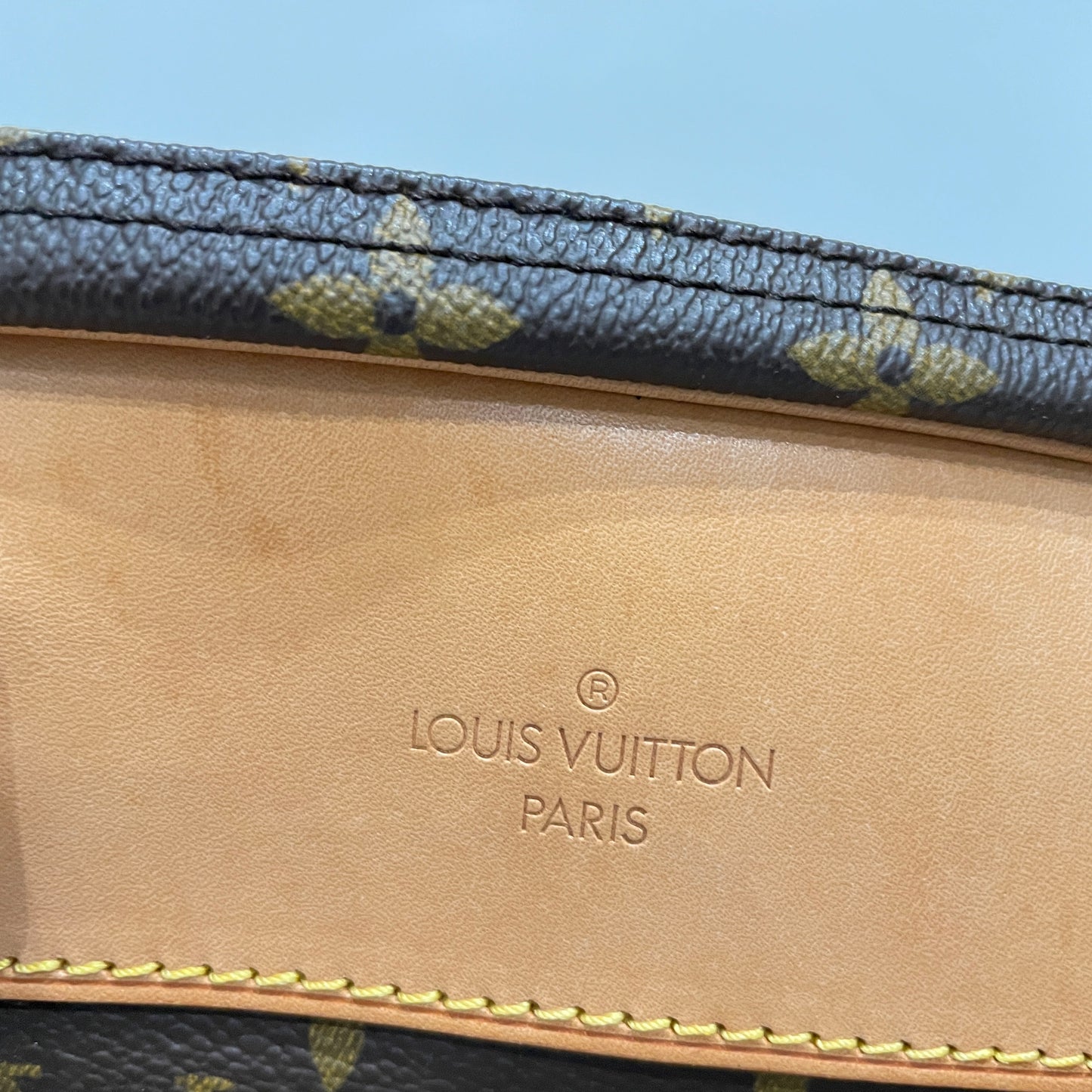 Louis Vuitton Monogram Alize 24H with Strap Travel Bag Sku# 80551