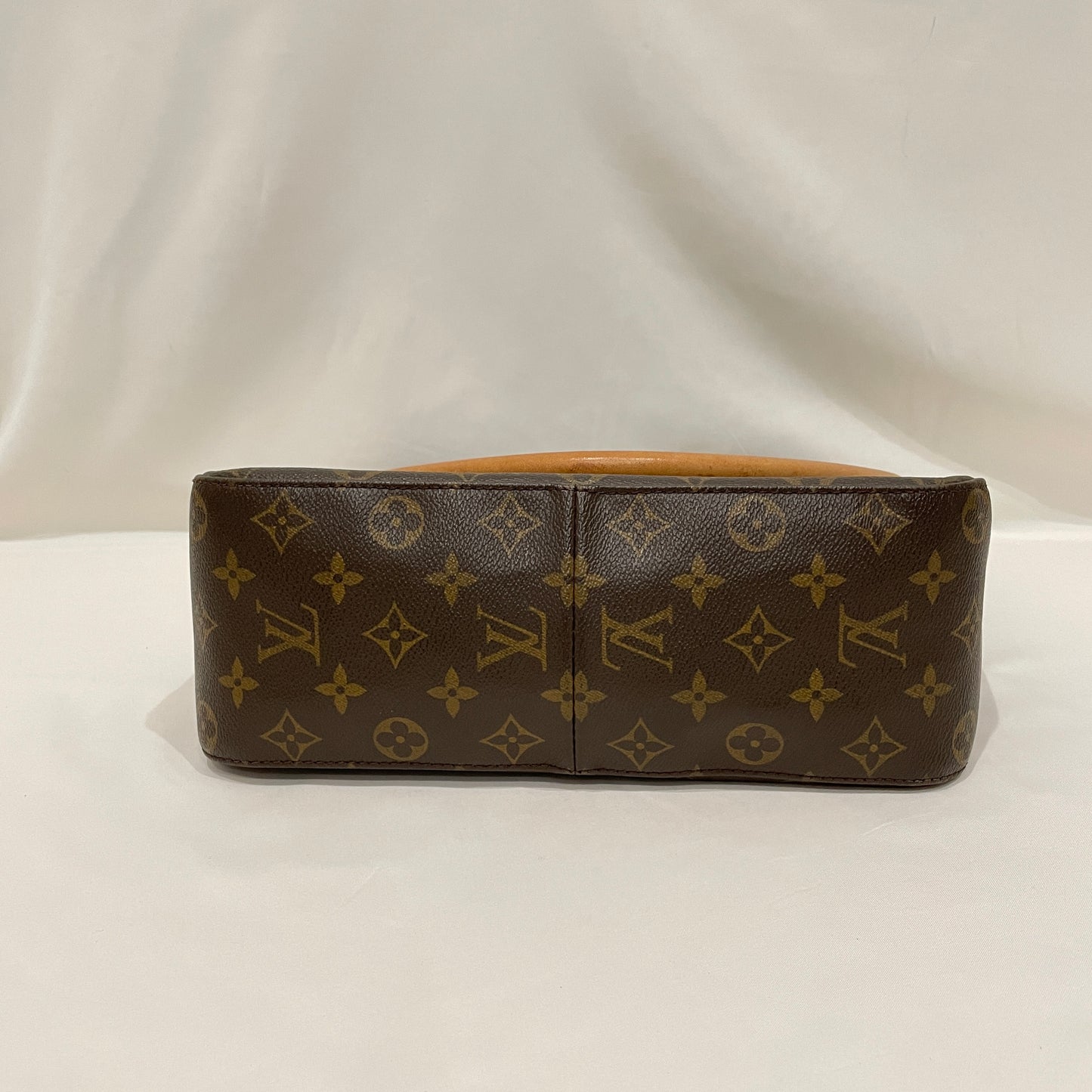 Louis Vuitton Monogram Looping GM Shoulder Bag Sku# 80586