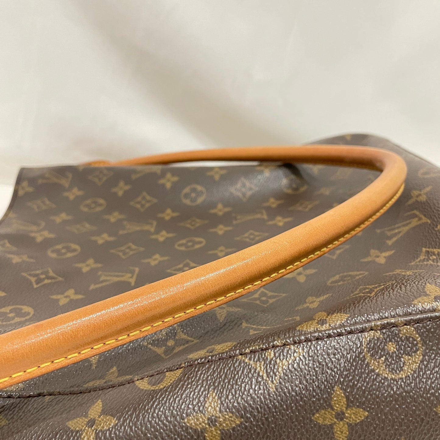 Louis Vuitton Monogram Looping GM Shoulder Bag Sku# 80586