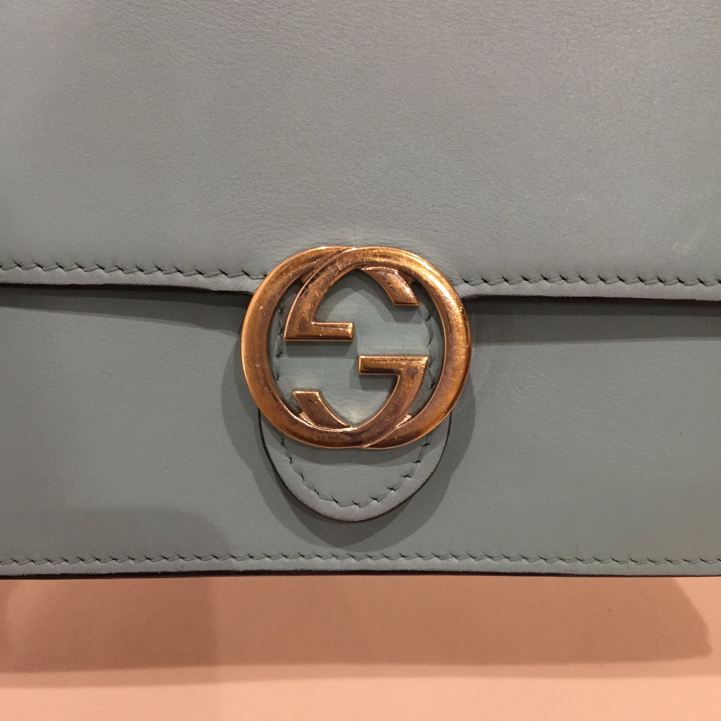 Gucci Mint Green Calfskin Interlocking G Wallet On Chain Crossbody Bag Sku# 71951