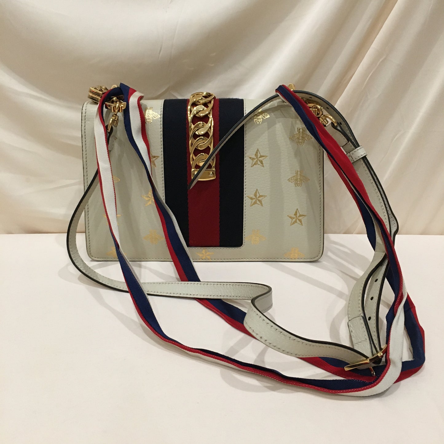 Gucci White Leather Bee Sylvie Shoulder Bag Sku# 78122