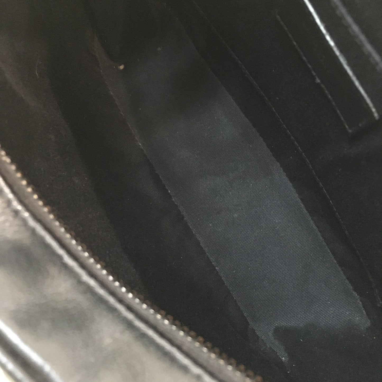 Yves Saint Laurent Small Matelasse Chevron Leather Lou Camera Bag Sku# 70092