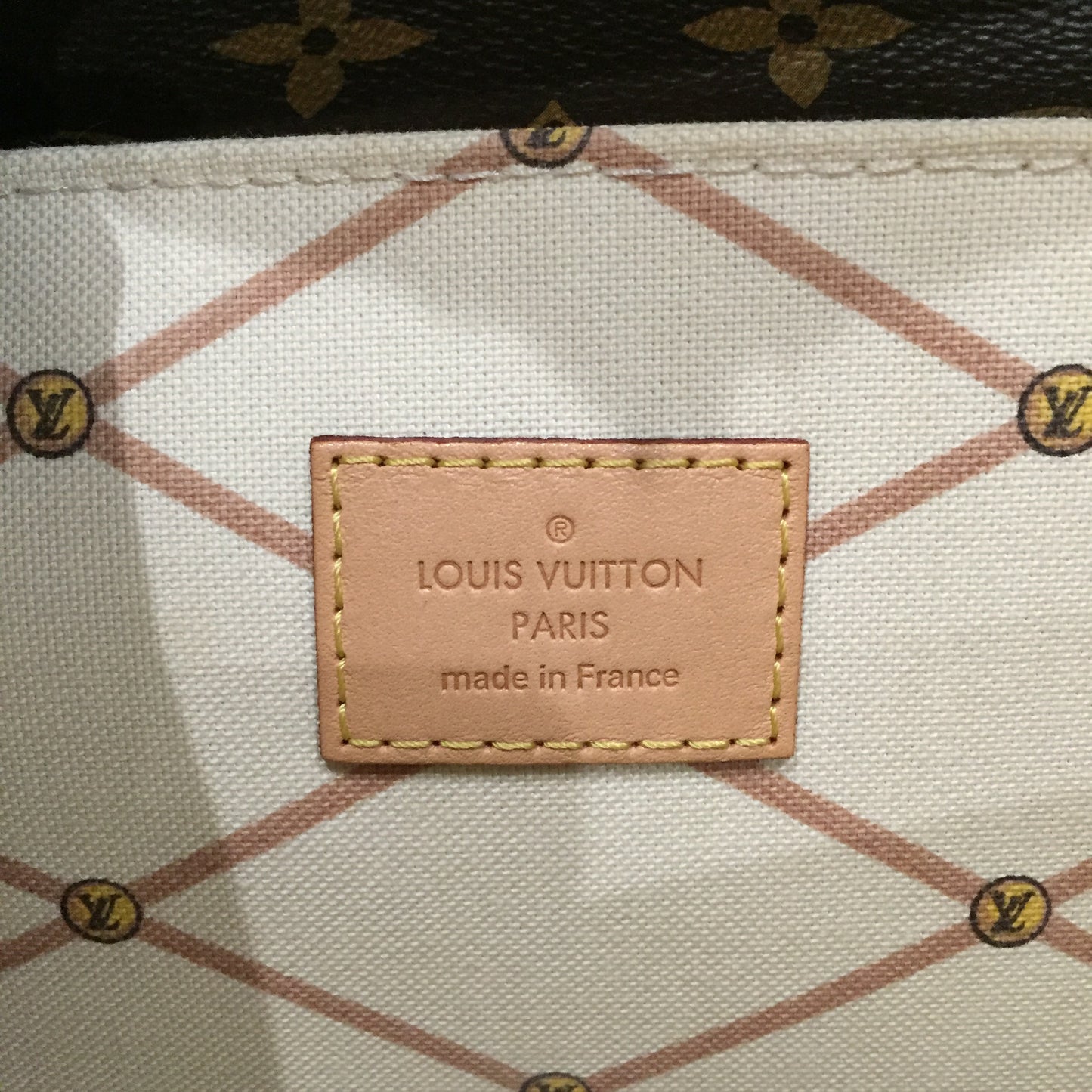 Louis Vuitton Monogram Metis Pochette Sku# 68415