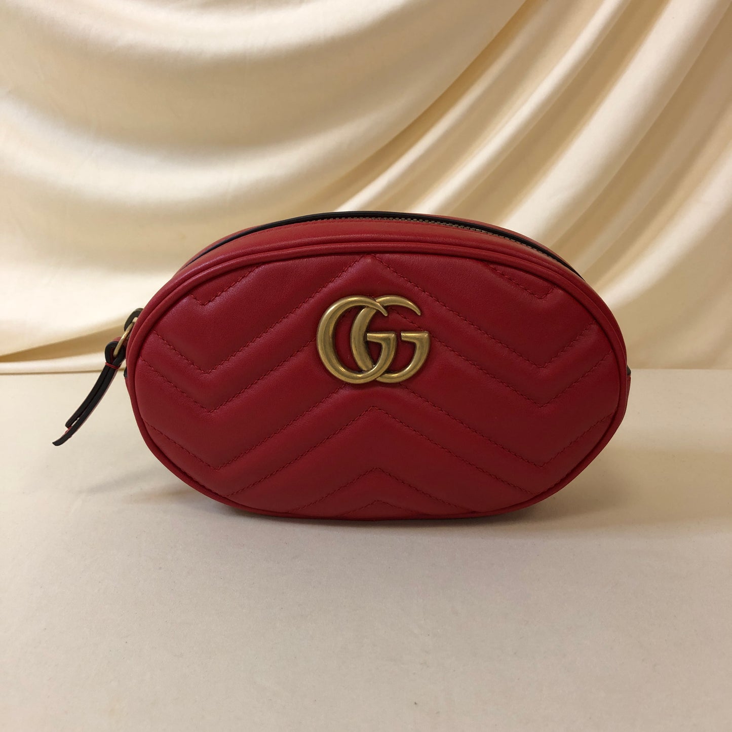 Gucci Red Leather Belt Bag 75/30 Sku# 63743