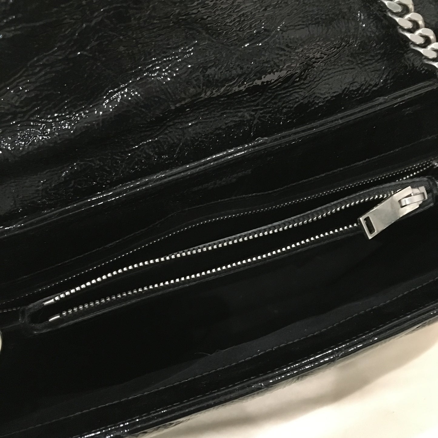 Yves Saint Laurent Black Patent Medium Loulou Chain Shoulder Bag Sku# 71195