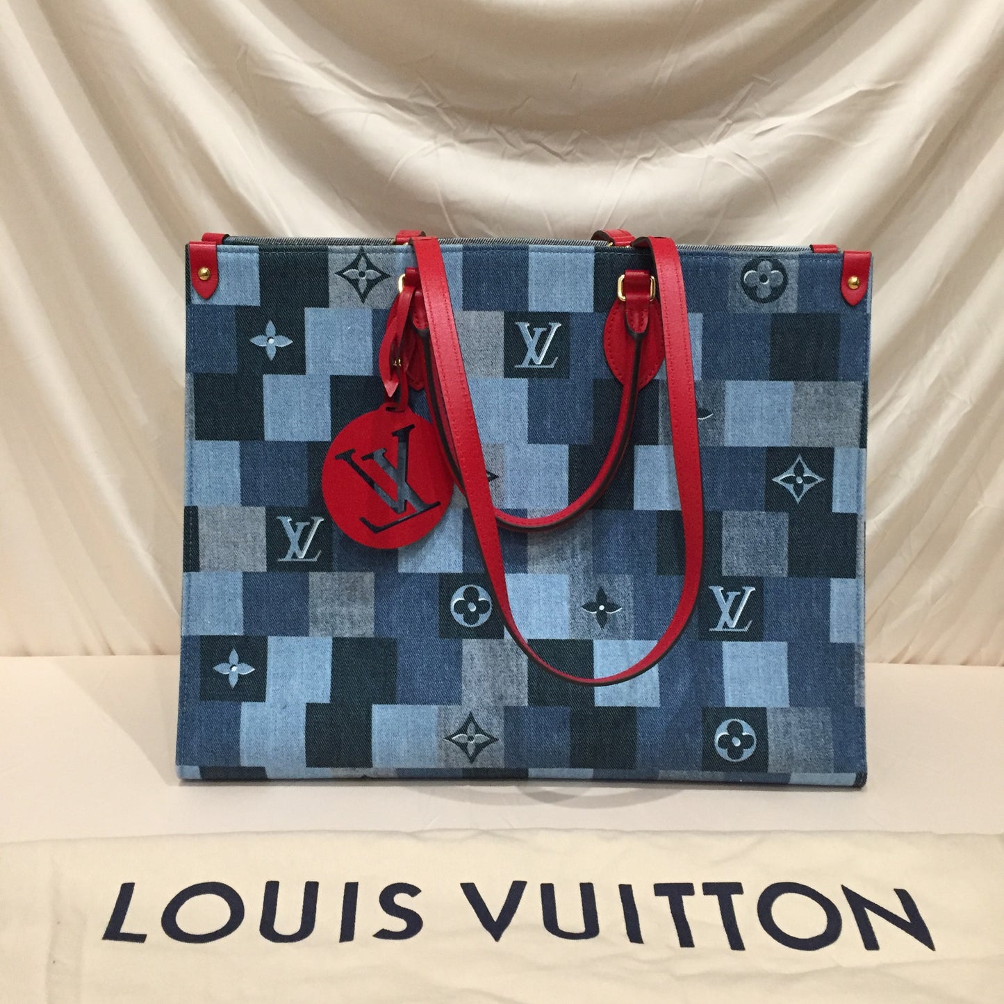 Louis Vuitton Denim Damier and Monogram Patchwork OnTheGo Tote GM Sku# 72366