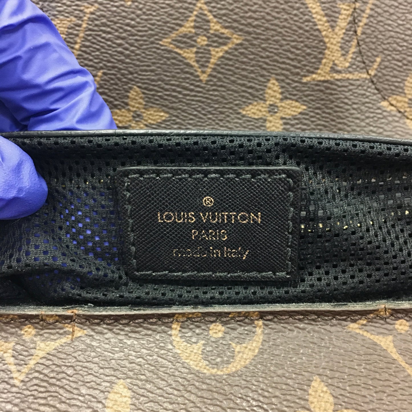 Louis Vuitton Monogram Tressage Tote MM Sku# 68486