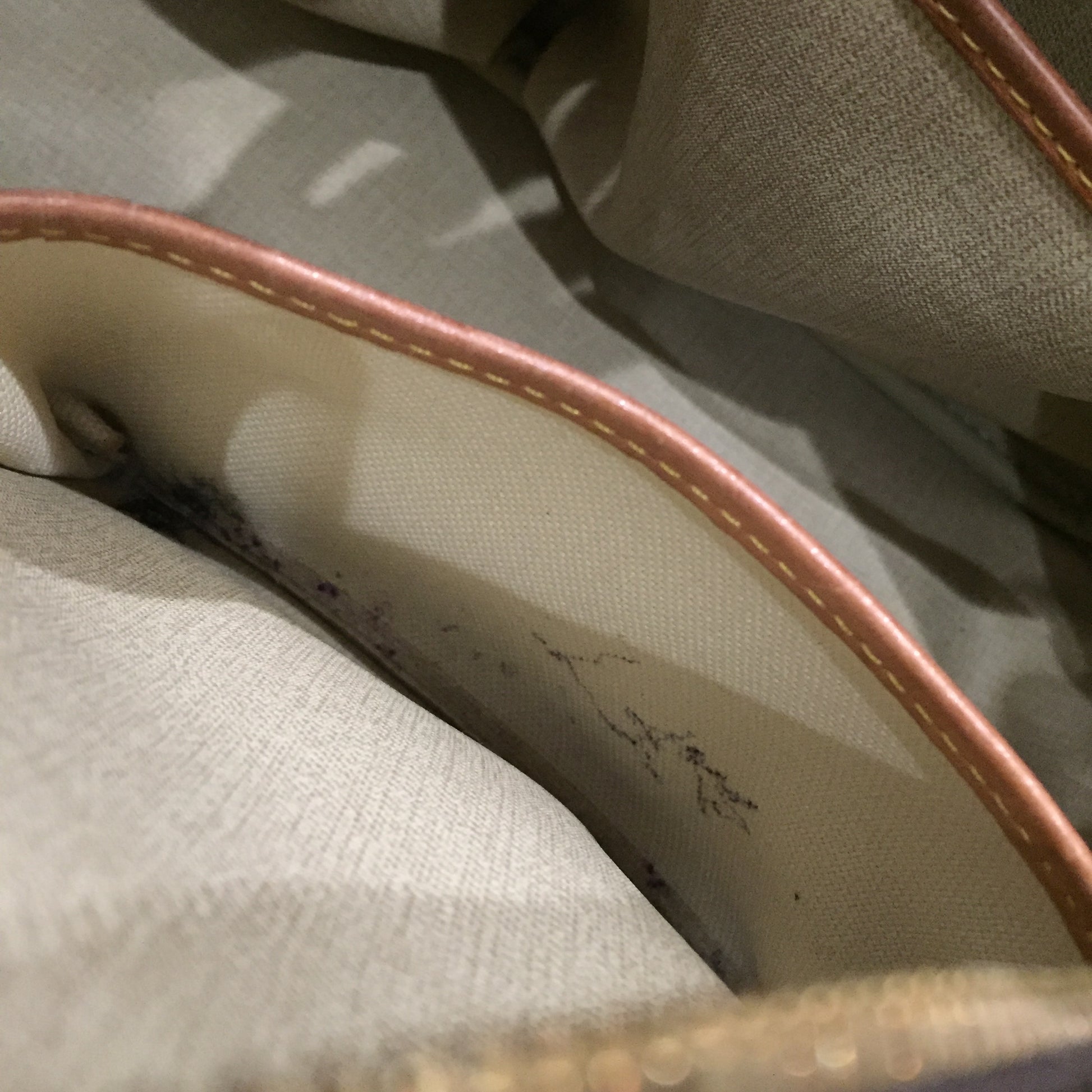 Chanel White Sequin Shoulder Bag Sku# 64615 – LUXCELLENT