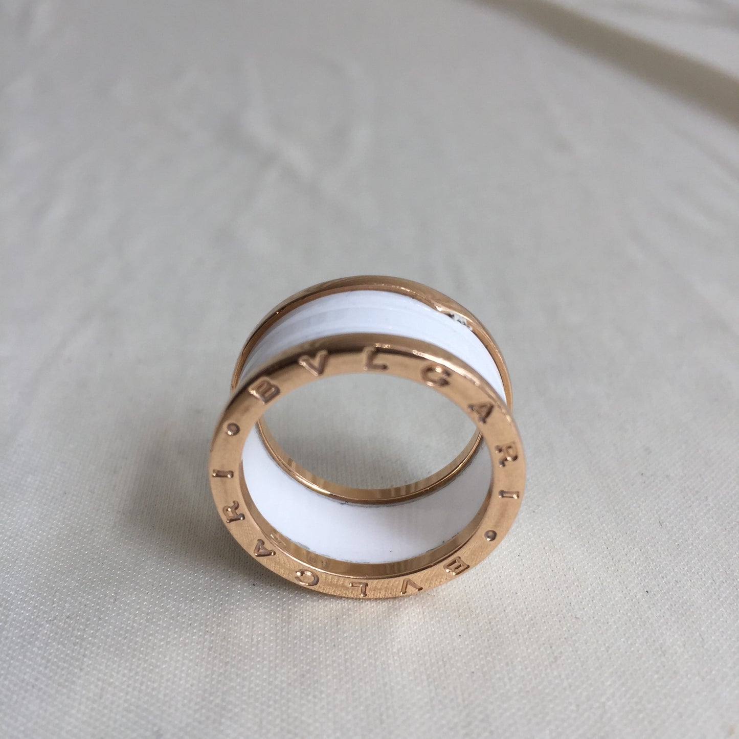 Bvlgari Rose Gold White Ceramic/B.zero1 Ring #60 Sku# 60115